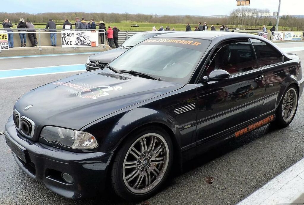 Voitures de rallye adaptées au handicap