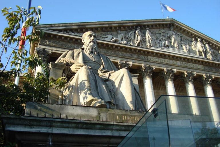 AAH et revenus du conjoint : Un texte qui pourrait enfin les dissocier