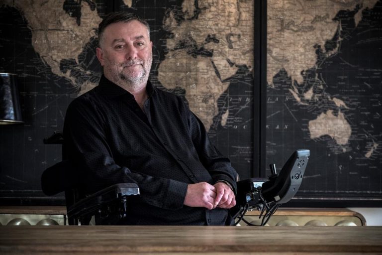 Candidat tétraplégique, Jean-Philippe Murat se présente à Rodez