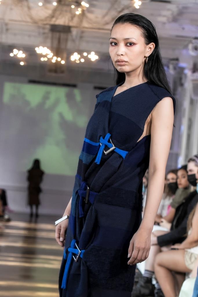 Vêtements adaptés au handicap : 70 looks imaginés par des étudiants ©Fabrice Malard