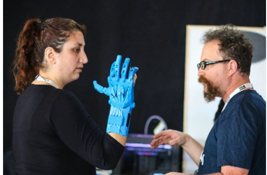 Les 12 et 13 juillet prochains, l’association TOM France organisera son premier hackathon à Paris en s’associant avec le réseau national La Ruche qui accueillera l’événement au sein de son incubateur. Objectif, évoluer les innovations pour les personnes en situation de handicap.    