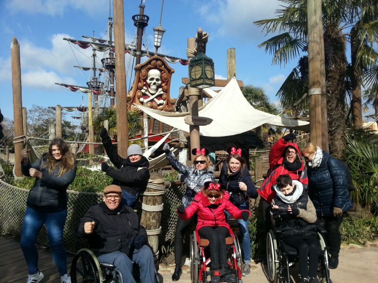 Les enfants d’abord, les enfants à bord : Des activités pour les enfants en situation de handicap