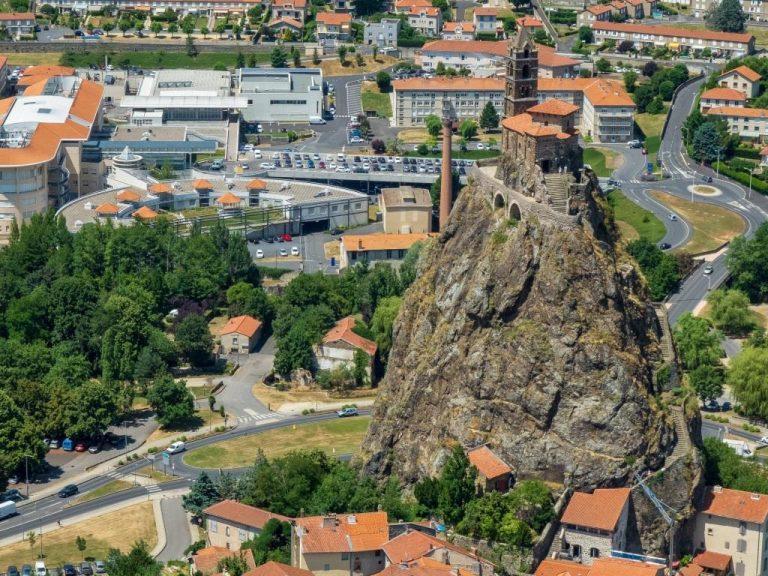Le Rocher Saint-Michel s'ouvre à tous : un monument entre histoire et modernité
