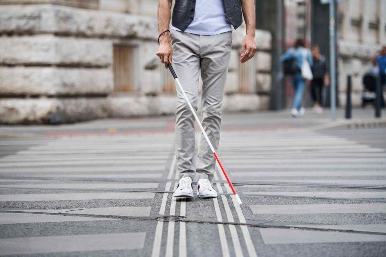 Appel à projets sur l’aide à la mobilité des personnes aveugles et malvoyantes